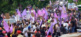 MARCHA EN RESPALDO A REELECCION